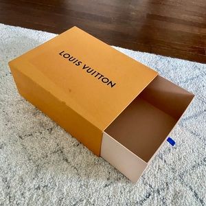 Louis Vuitton Show Box